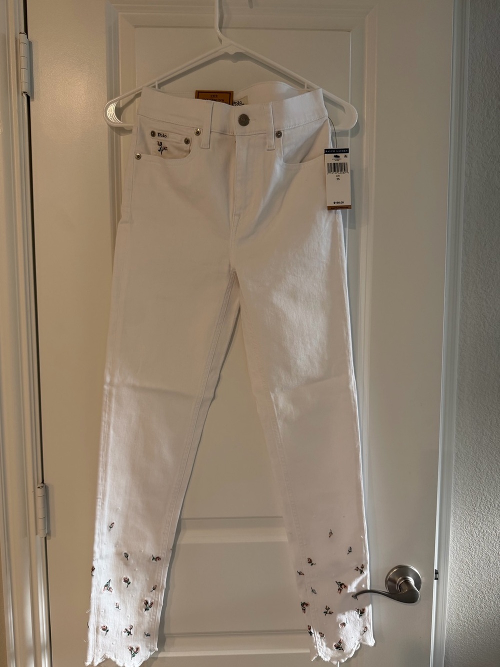 NWT Polo Ralph Lauren White Embroidered Hem Skinny-Leg Jeans - Women